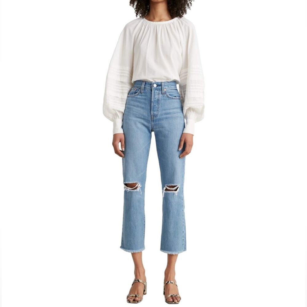 Levi’s Premium Crop Wedgie Straight Fit Jeans - Size 26